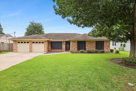 5938 W Madison Blvd, Groves, TX 77619