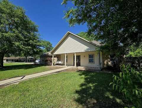 7090 Carroll Ln, Beaumont, TX 77713