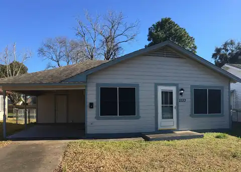 2333 1st Street, Port Neches, TX 77651
