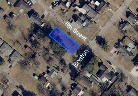 504 Boston, Nederland, TX 77627