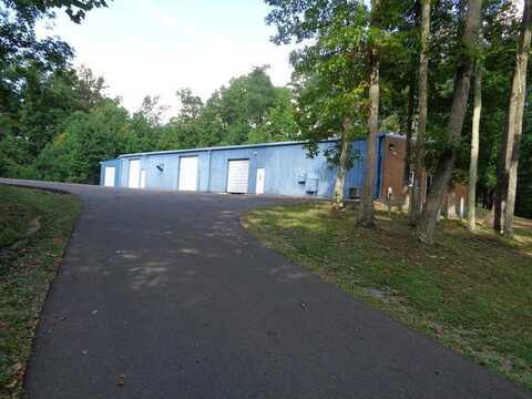 155 PHILPOT LANE, BEAVER, WV 25813