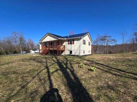 650 Sweeneysburg Road, SWEENEYSBURG, WV 25880