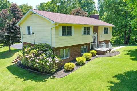 403 Canaday Cemetery Rd, CRAB ORCHARD, WV 25827