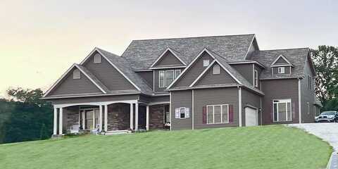125 Breezewood Way, FAIRDALE, WV 25839