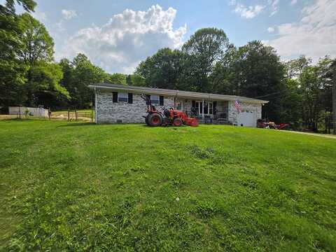 97 BEASLEY, MT. HOPE, WV 25880