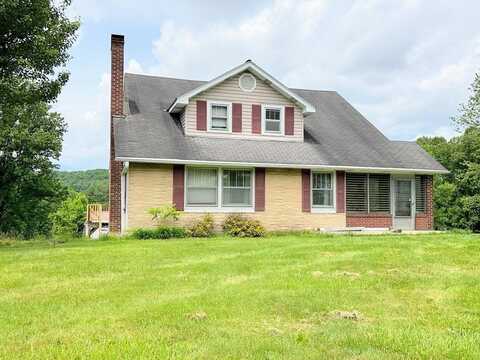 107 Lynn Street, DANIELS, WV 25832