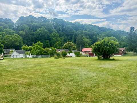 3RD STREET, BEAVER, WV 25801