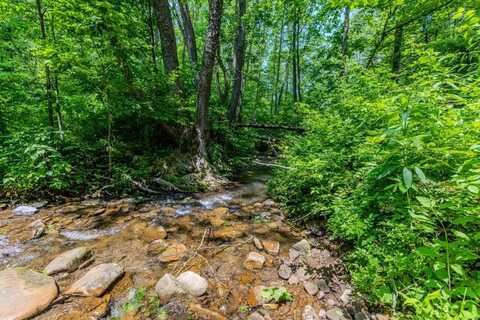 2680 Peachtree Rd, NAOMA, WV 25140
