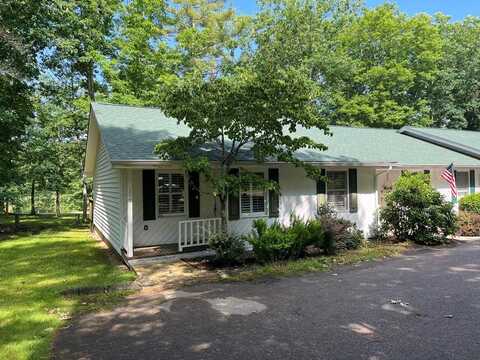 860 CLUB CIRCLE, DANIELS, WV 25832