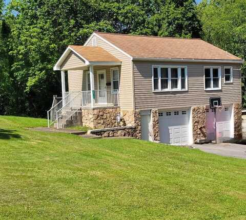 203 1/2 Reservoir Road, BECKLEY, WV 25801