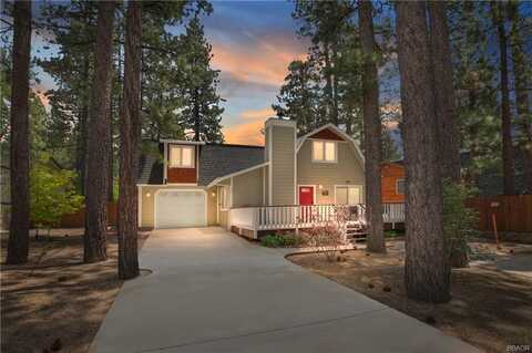 381 Santa Clara Boulevard, Big Bear Lake, CA 92315