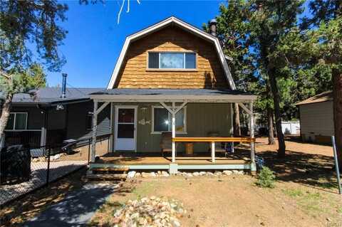 175 Wabash Lane, Sugarloaf, CA 92386