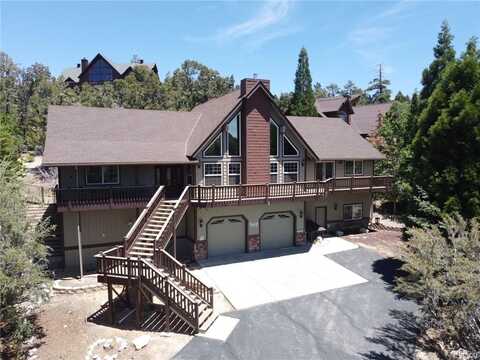 305 Starlight Circle, Big Bear Lake, CA 92315