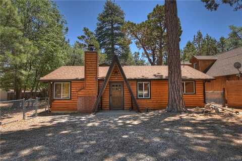 721 Riverside Avenue, Sugarloaf, CA 92386