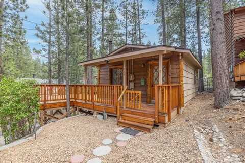 618 Sugarloaf Boulevard, Big Bear City, CA 92314