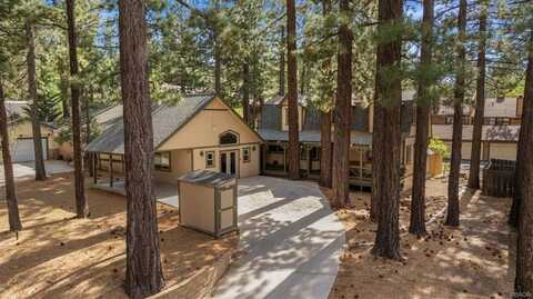 572 Ponderosa Drive, Big Bear Lake, CA 92315