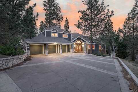 255 Echo Hill Road, Big Bear Lake, CA 92315