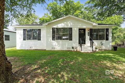 2132 S Pine Street, Loxley, AL 36551