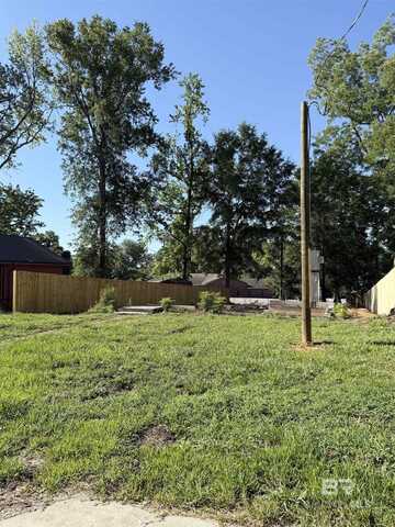 503 Franklin Avenue, Brewton, AL 36426