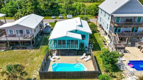 331 E 2nd Avenue, Gulf Shores, AL 36542