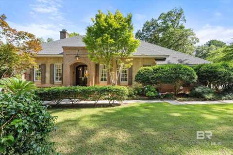611 Van Avenue, Daphne, AL 36526