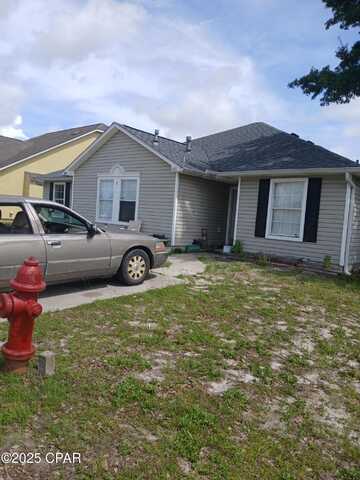511 Mowat School Road, Lynn Haven, FL 32444