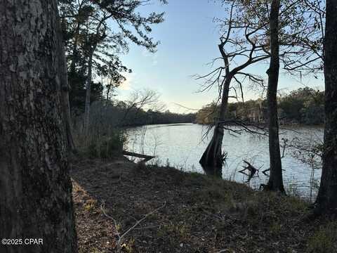 0000 Strickland Road, Ebro, FL 32437