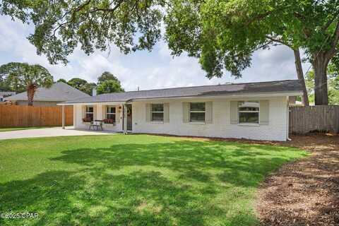 303 NE Ohio Place, Fort Walton Beach, FL 32548