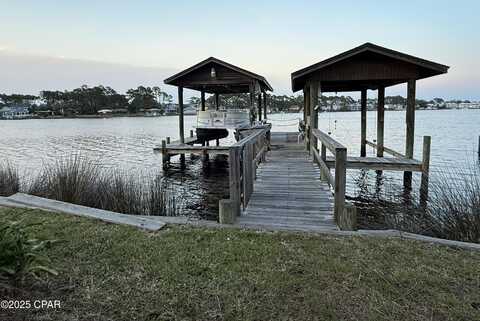 6722 S Lagoon Drive, Panama City, FL 32408