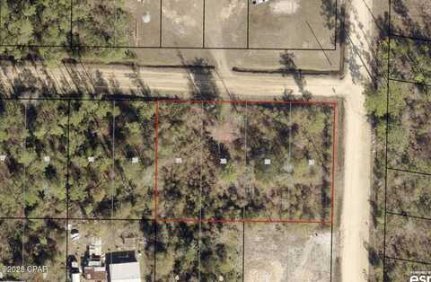 17517 Center Drive, Fountain, FL 32438