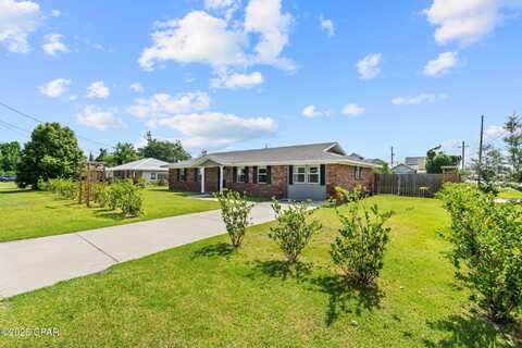 819 New York Avenue, Lynn Haven, FL 32444