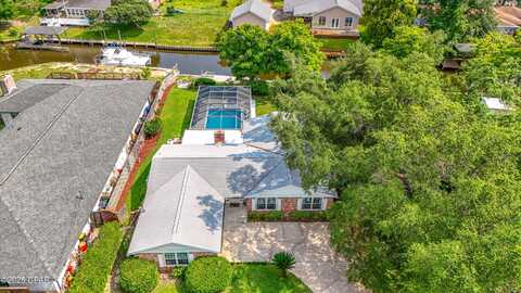 2457 Pretty Bayou Circle, Panama City, FL 32405
