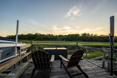 15 Walling Grove Road, Beaufort, SC 29907