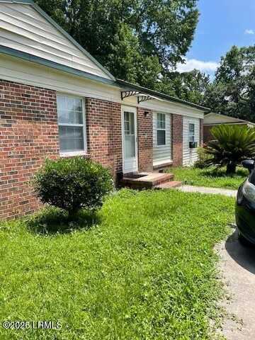 24 Walter Drive, Beaufort, SC 29906