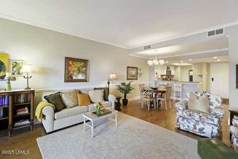 13 Harbourside Lane, Hilton Head Island, SC 29928