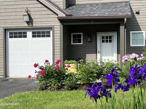 4 Evergreen Trail, Lenox, MA 01240