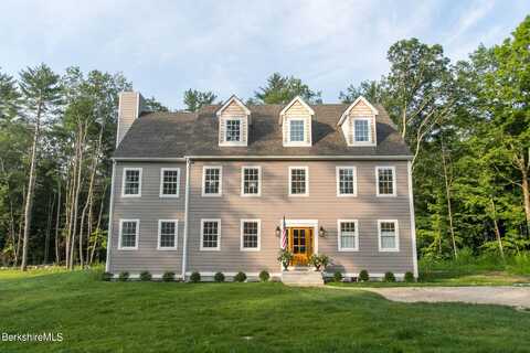 18 Cross to Canaan Valley Rd, New Marlborough, MA 01259