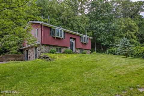 51 Taconic Creek Rd, Hillsdale, NY 12529