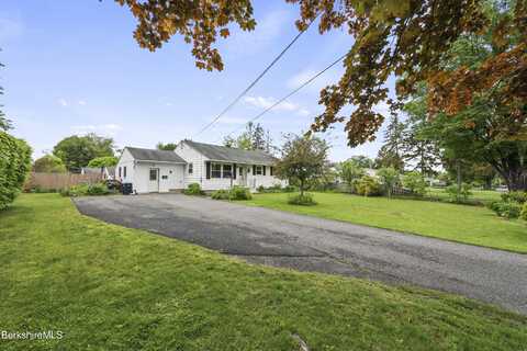 171 Harryel St, Pittsfield, MA 01201