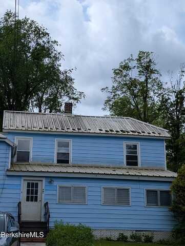 59 East Hoosac St, Adams, MA 01220
