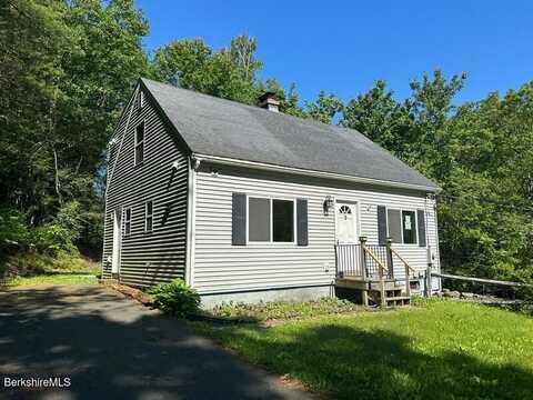9 Woronoco Rd, Blandford, MA 01008