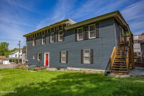 35 Main St, West Stockbridge, MA 01266