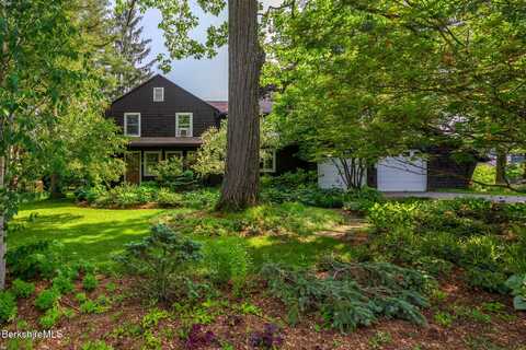 144 Shore Rd, Richmond, MA 01254
