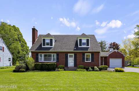 237 Eleanor Rd, Pittsfield, MA 01201