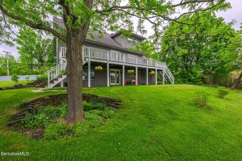 26 East St, Stockbridge, MA 01262