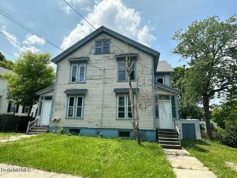 27-29 Daniels Ave, Pittsfield, MA 01201
