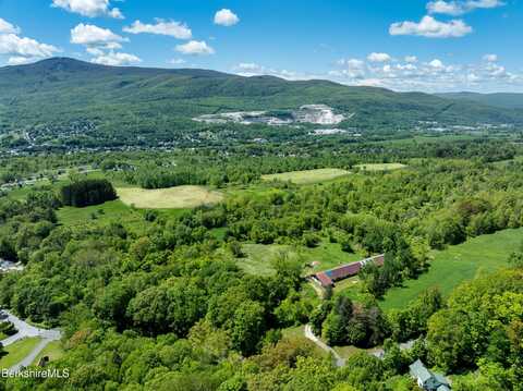 128 East Hoosac St, Adams, MA 01220