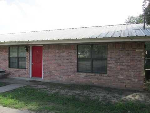 439 N Treptow, Beeville, TX 78102