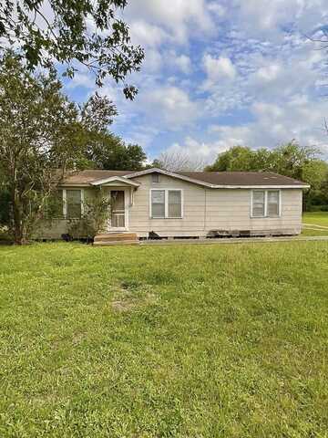 110 Elliott, Beeville, TX 78102