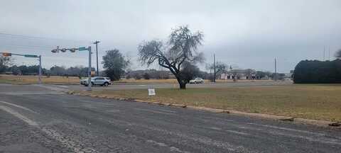 900 E Houston, Beeville, TX 78102